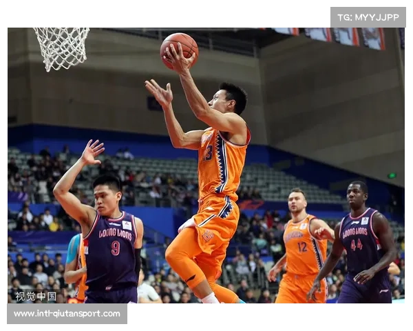 上海队六人得分上双展现团队篮球，篮板优势成胜广厦关键